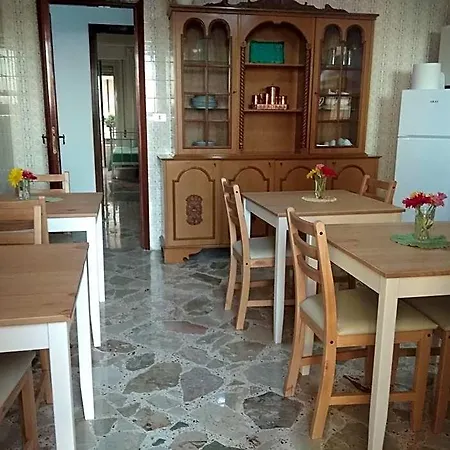 Tilde Bed & Breakfast 4*